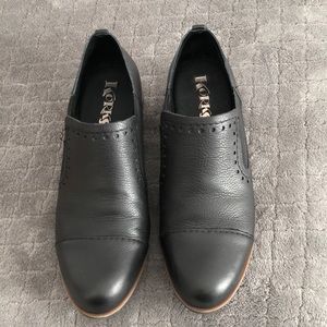 Korks slip on loafers